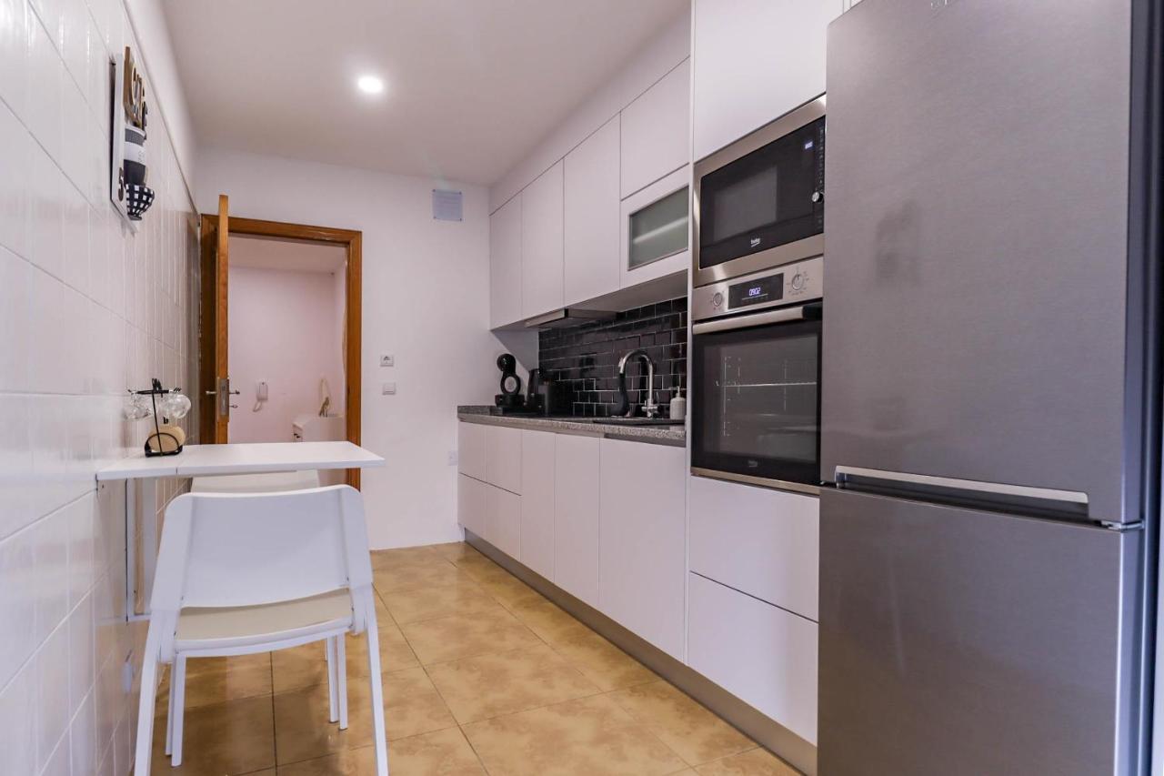 Flor Do Mar - Spacious Apartment With Balcony Vila Praia de Âncora Exterior photo