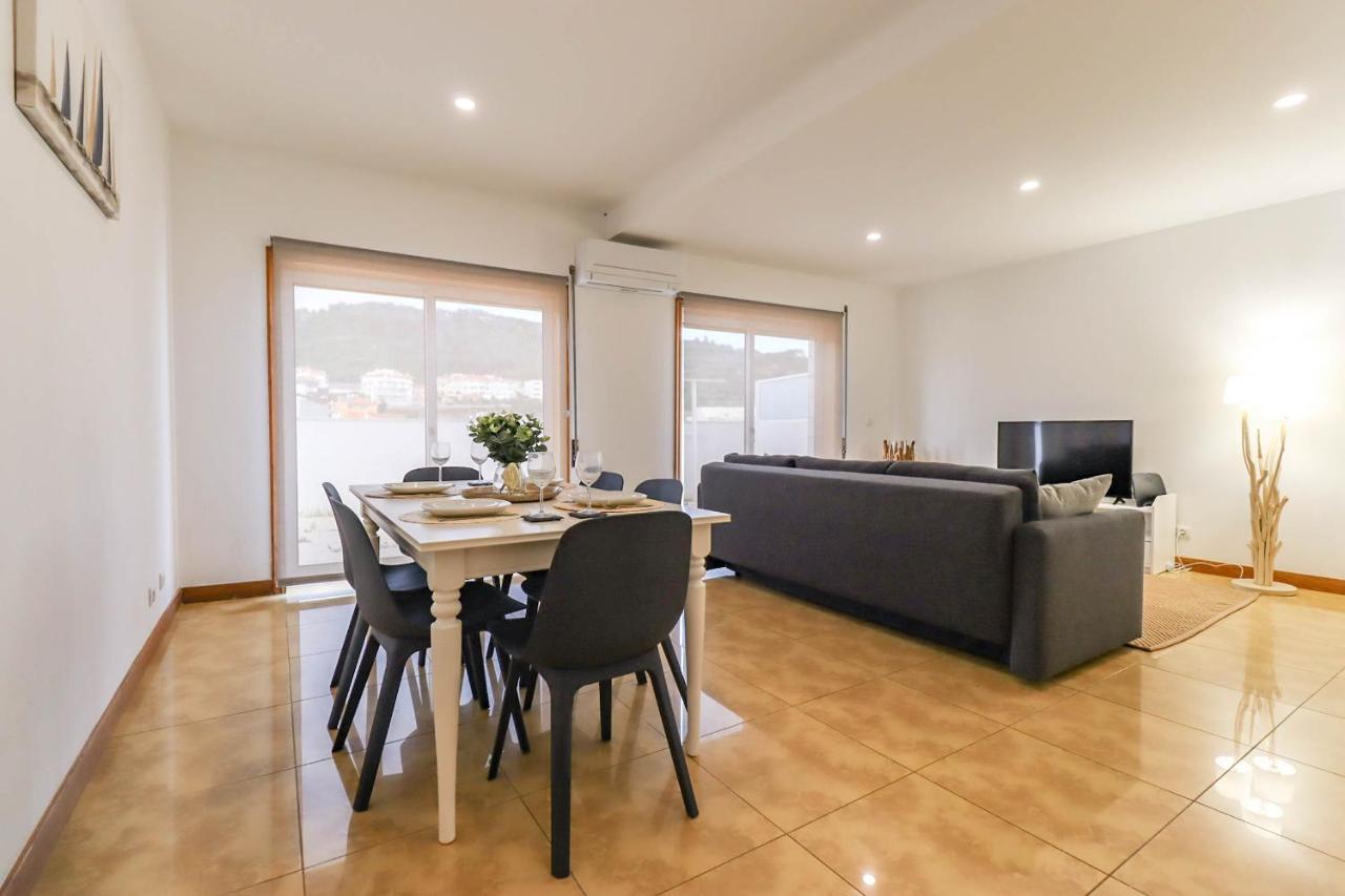 Flor Do Mar - Spacious Apartment With Balcony Vila Praia de Âncora Exterior photo