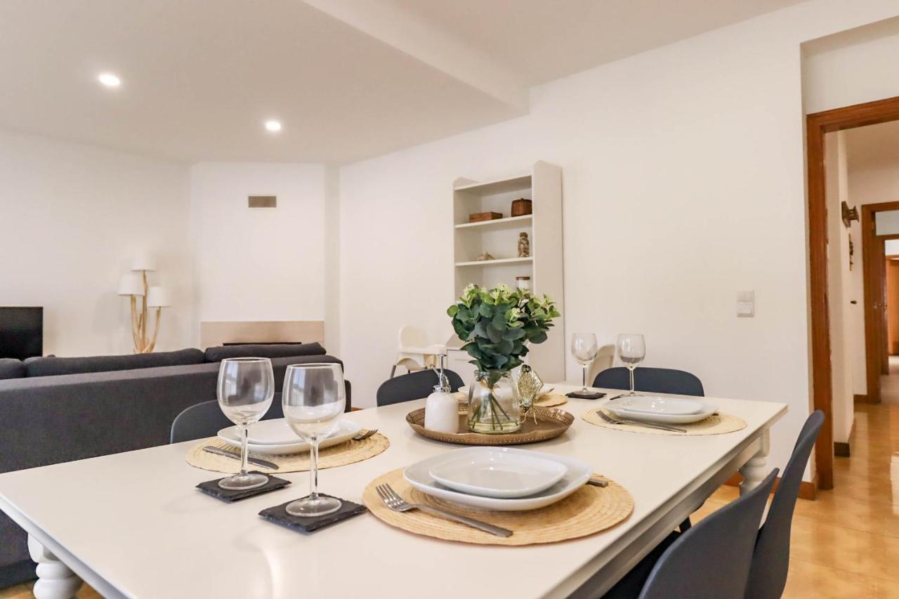 Flor Do Mar - Spacious Apartment With Balcony Vila Praia de Âncora Exterior photo